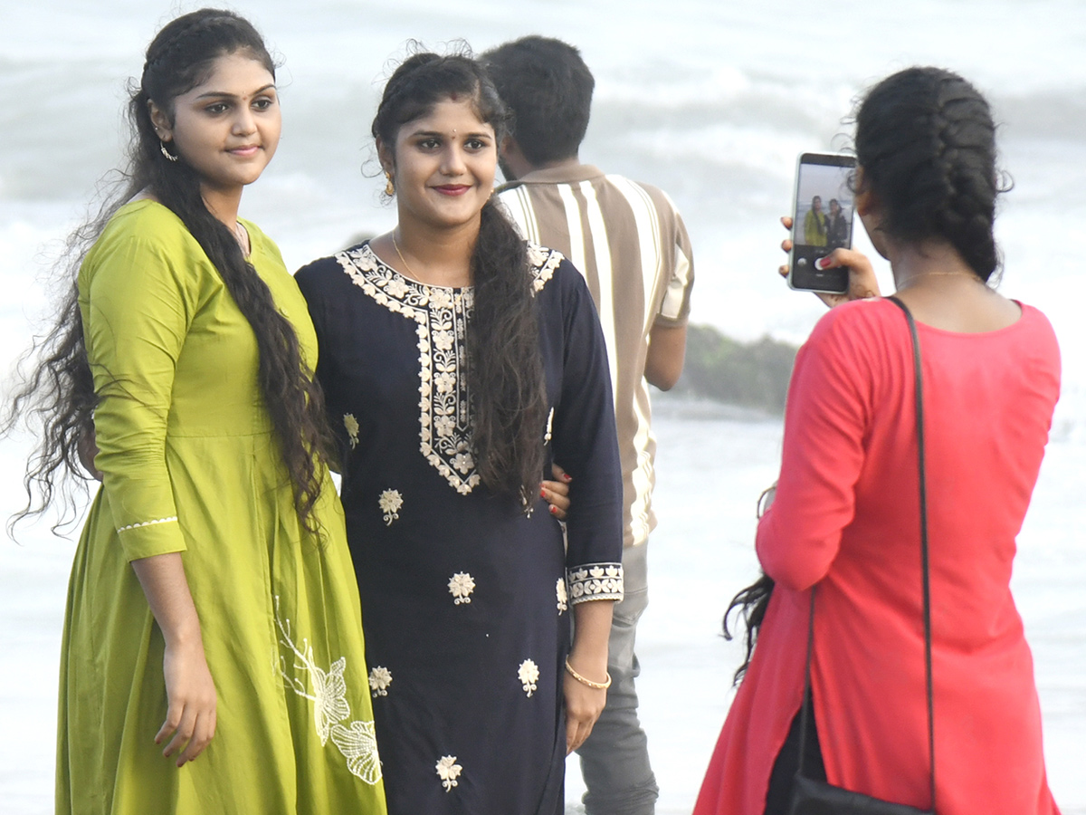 Friendship Day 2025 Celebrations Visakhapatnam RK Beach Photos5