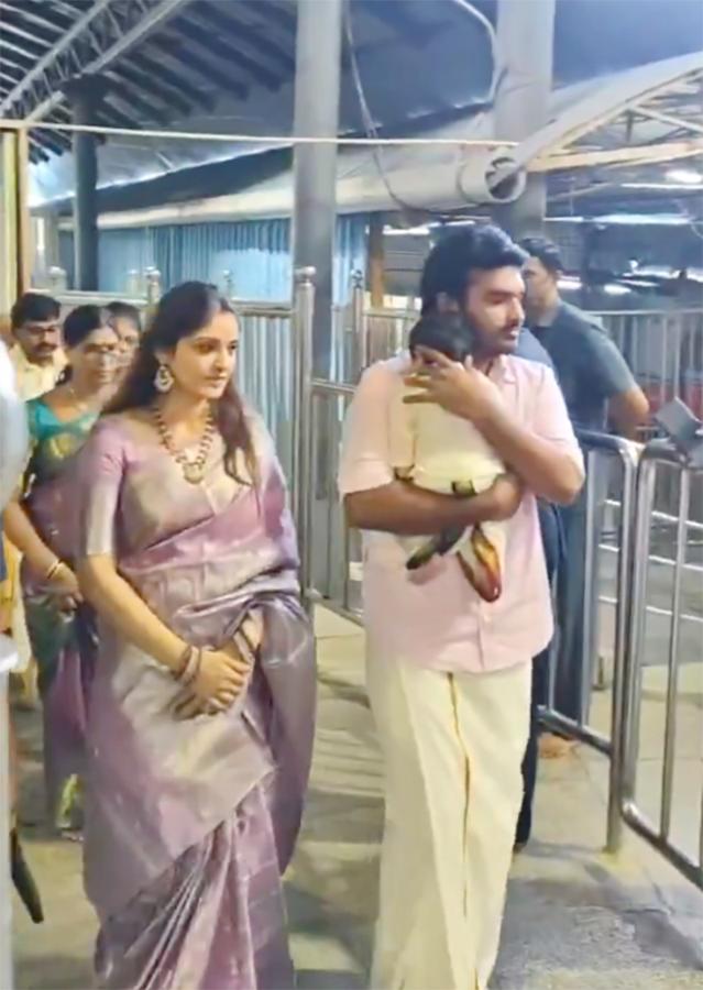 Kiran Abbavaram with Wife Rahasya Visits Tirumala12