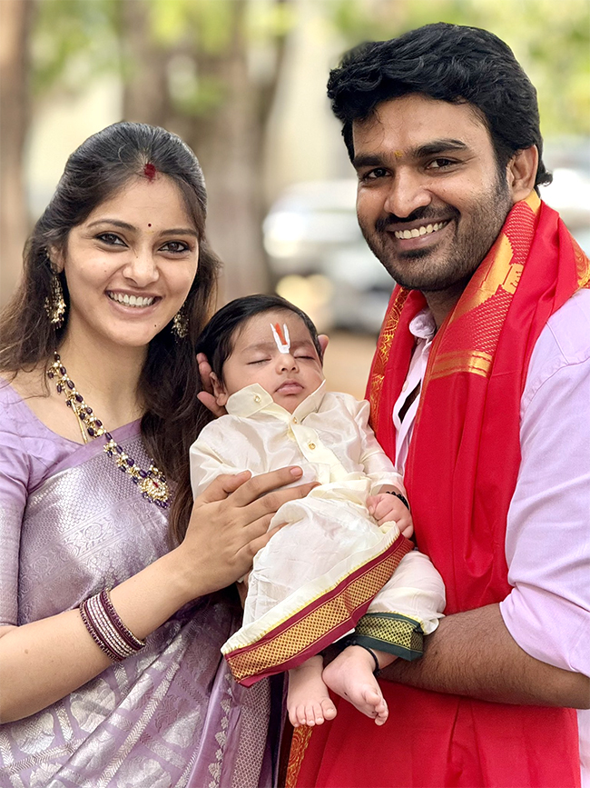 Kiran Abbavaram with Wife Rahasya Visits Tirumala2