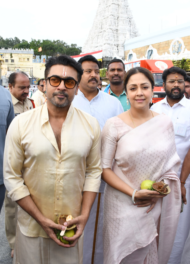 Surya family visits to Tirumala (Photos)5