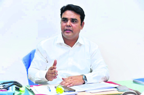 5 రోజుల్లోనే లక్ష ఎకరాల్లో..1