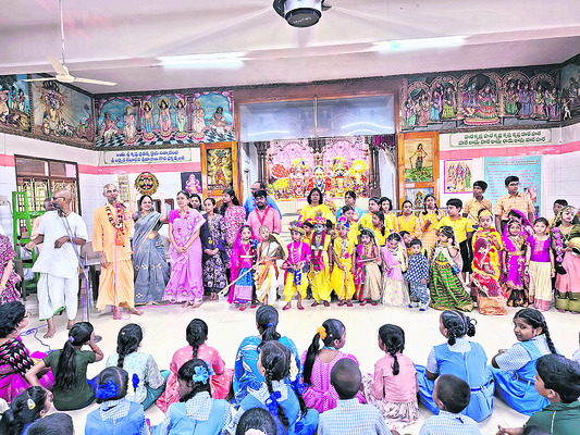నేడు పోలీస్ విచారణకు మాజీ మంత్రి అనిల్
1