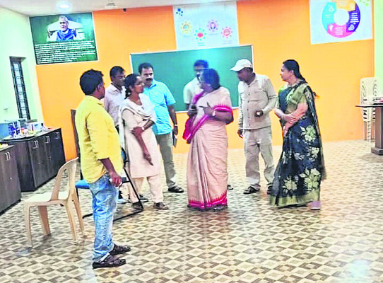 8న స్పాట్‌ అడ్మిషన్లు1
