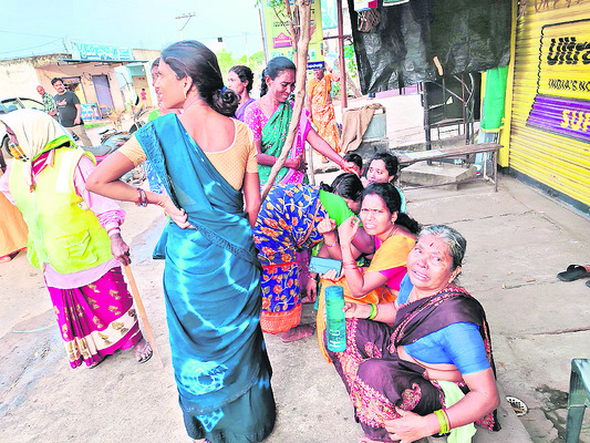 తెల్లారేసరికి బూడిదే మిగిలింది!1