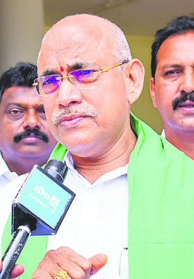 ఎరువులు పుష్కలంగా అందించాలి2