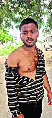 వైఎస్సార్‌సీపీ కార్యకర్తలపై దాడి1