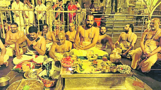 యాదగిరి క్షేత్రంలో పవిత్రోత్సవాలు 1