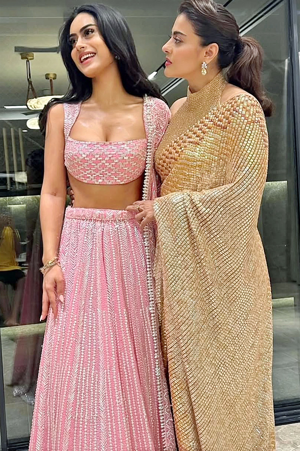 Bollywood Actress kajol Devgan Birthday SPecial Photos4