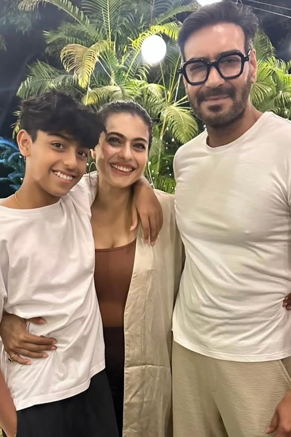 Bollywood Actress kajol Devgan Birthday SPecial Photos5