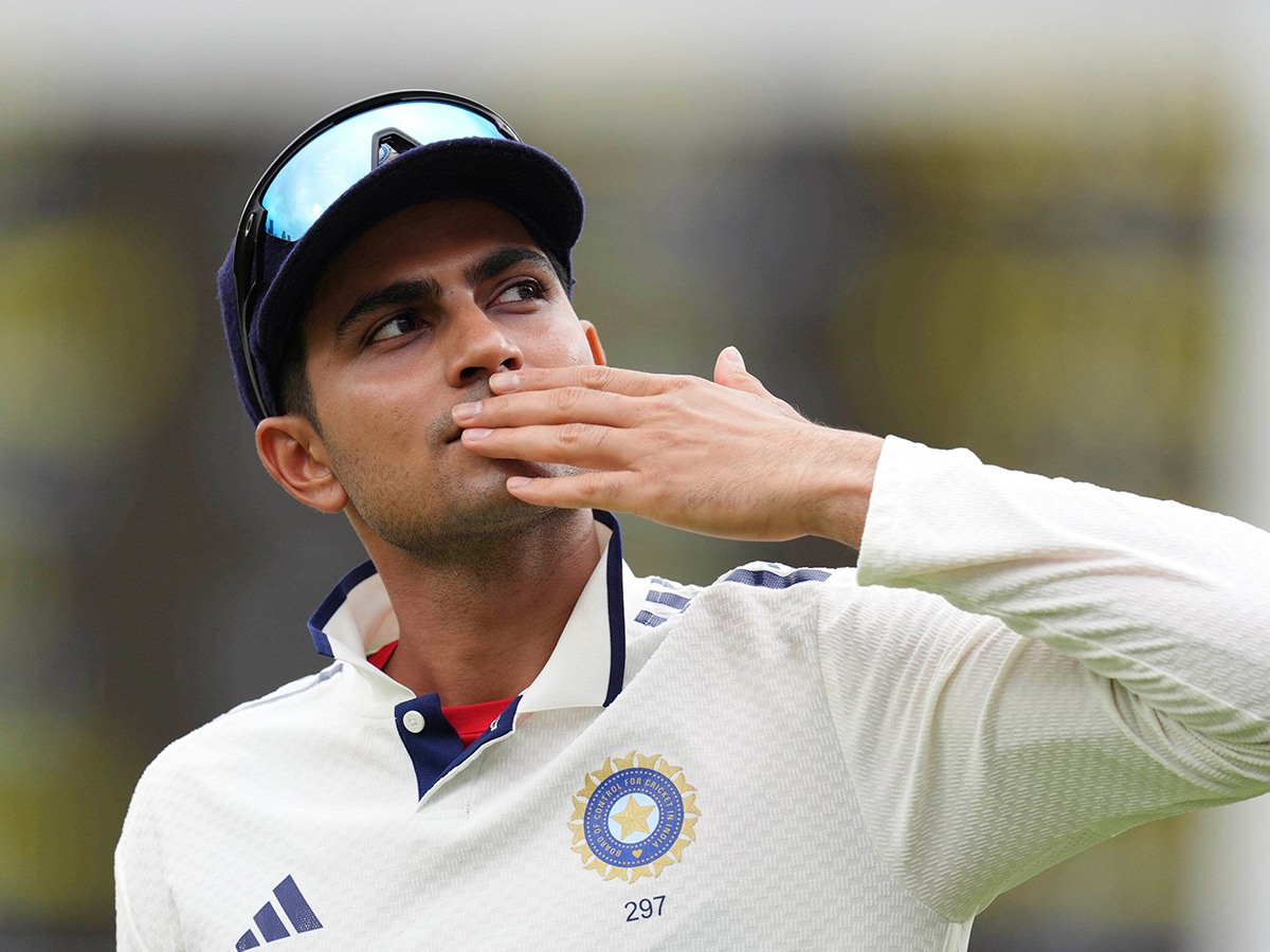 India victory in the fifth Test match against England26