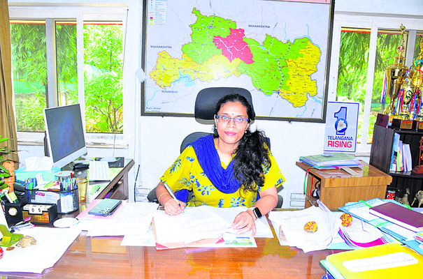 పర్యాటకం.. అభివృద్ధికి దూరం
1
