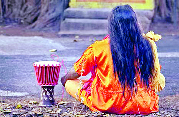 మహిమల స్వామి పేరుతో మస్కా 1