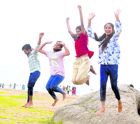 మానేరు తీరంపర్యాటక హారం2