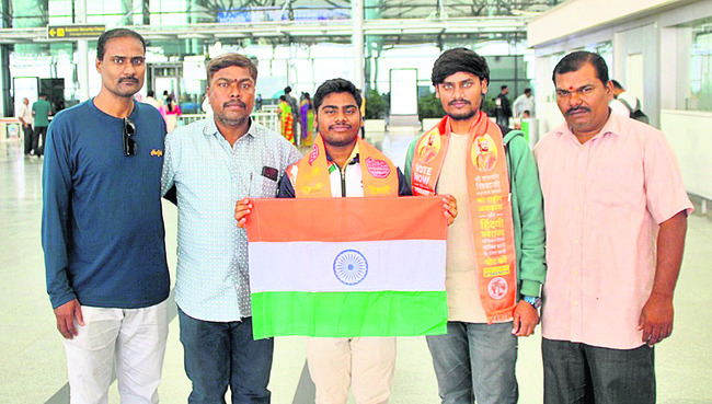 పర్వతారోహణకు కార్తీక్‌●1
