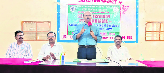 యువజన విభాగం వర్కింగ్‌ ప్రెసిడెంట్‌గా కారుమూరి సునీల్‌ 1