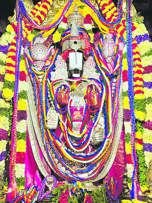 9న లక్ష తులసీ అర్చన 1
