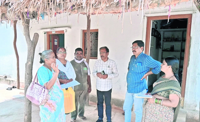ఇన్చార్జి డీఎంహెచ్ఓగా డా.రవికుమార్
2