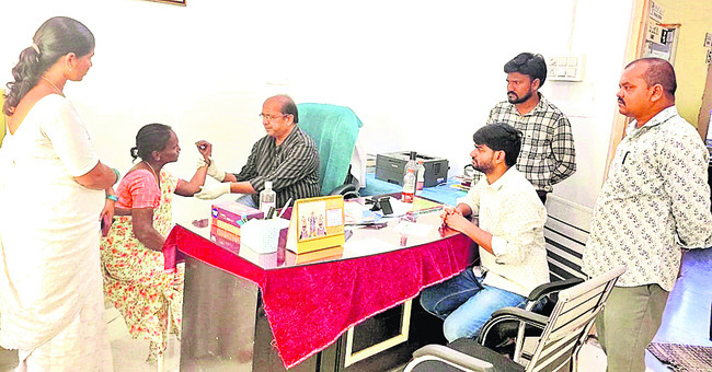 వరదకాలువకు   నీరు విడుదల చేయండి3
