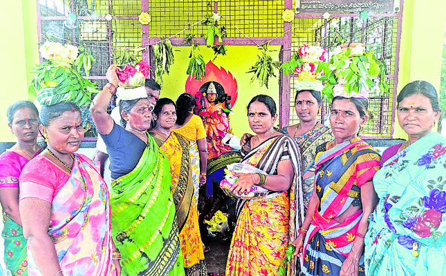 పోచమ్మ బోనాలు1