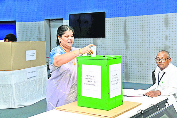 స్టాండింగ్ షాక్!3