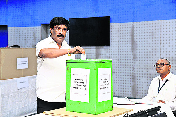 స్టాండింగ్ షాక్!1