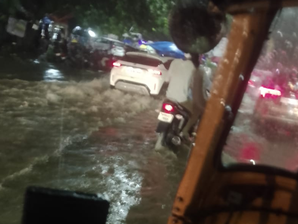 heavy rainfall in hyderabad telangana photos9