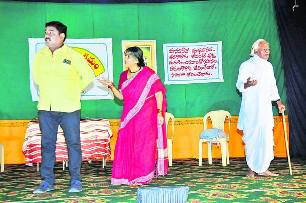 కదిలించిన ‘ఎడారిలో వాన చినుకు’1