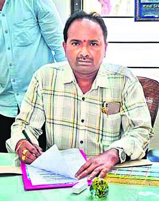ఆధునికతతో చేనేత పోటీ5
