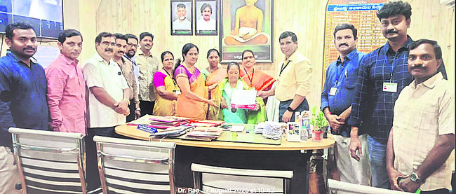 జాతీయ పోటీల్లో దివ్యాంగ విజేతకు అభినందనలు1