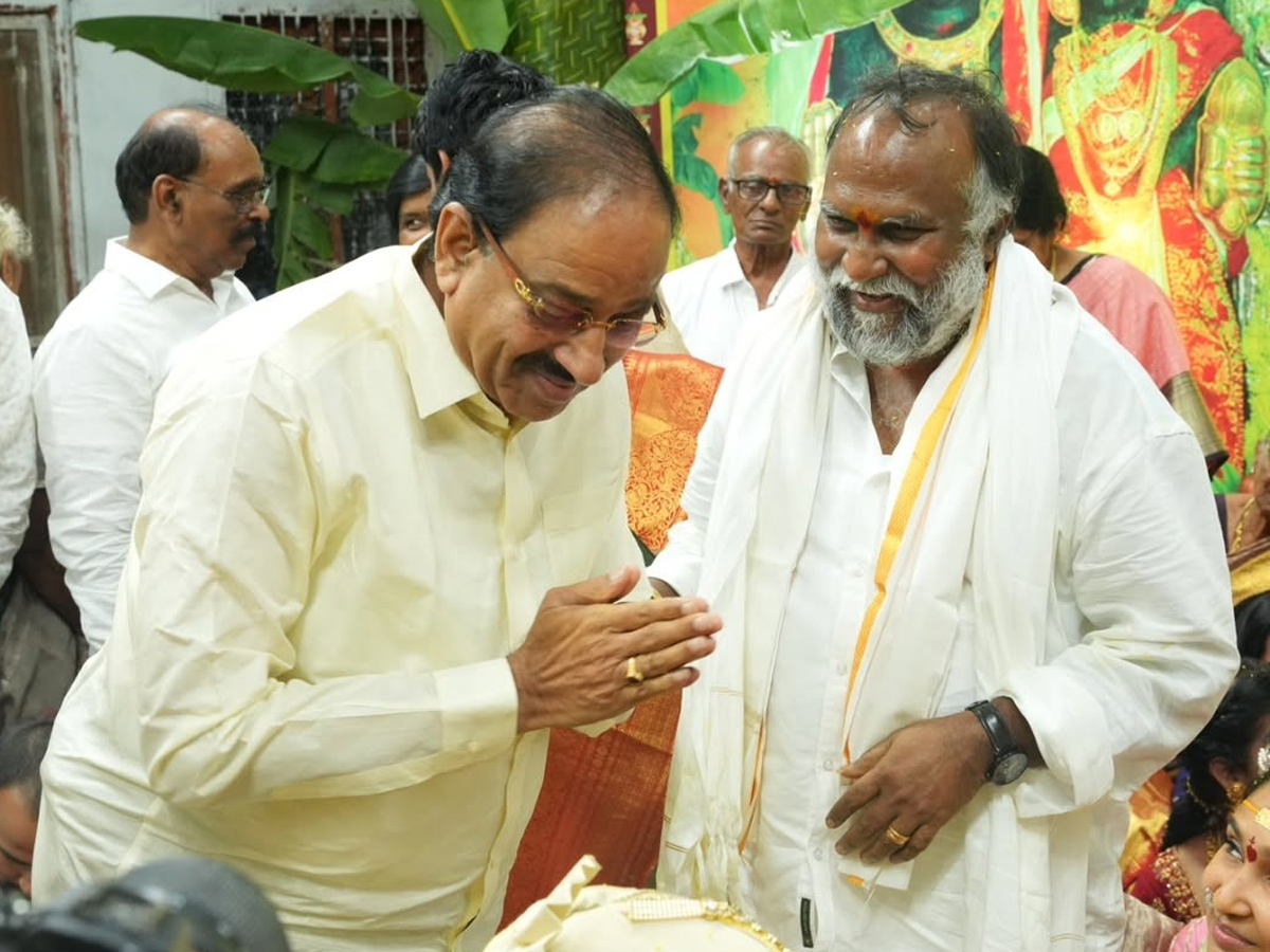 Grand MLA Jagga Reddy Daughter Marriage Photos 19