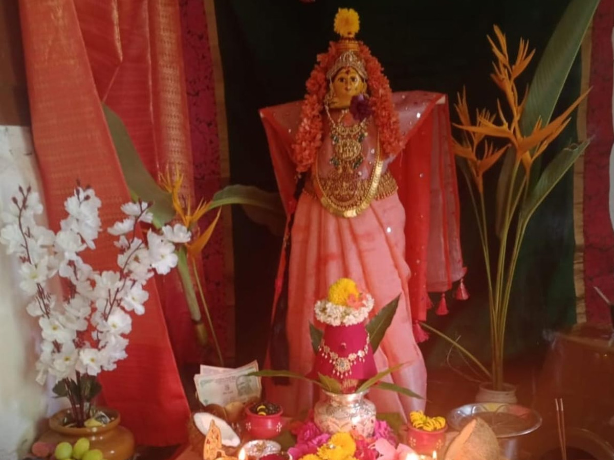 Varalakshmi Vratham 2025 Selfie With Pooja Decoration Photos6