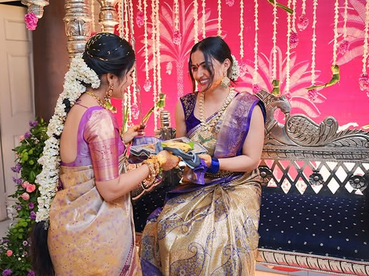 tollywood Celebrities celebrated Varalakshmi Vratham (Photos)16