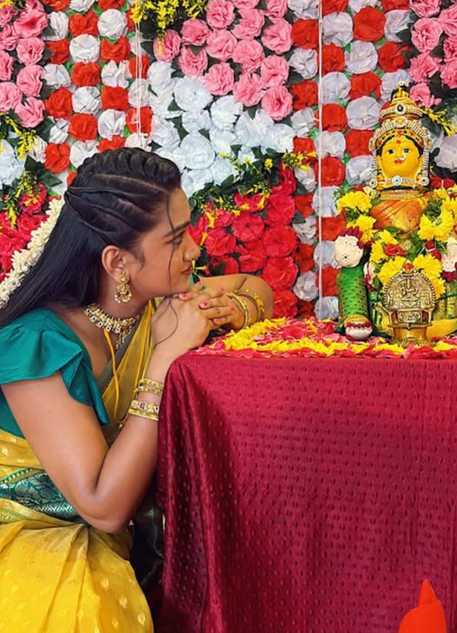 tollywood Celebrities celebrated Varalakshmi Vratham (Photos)5