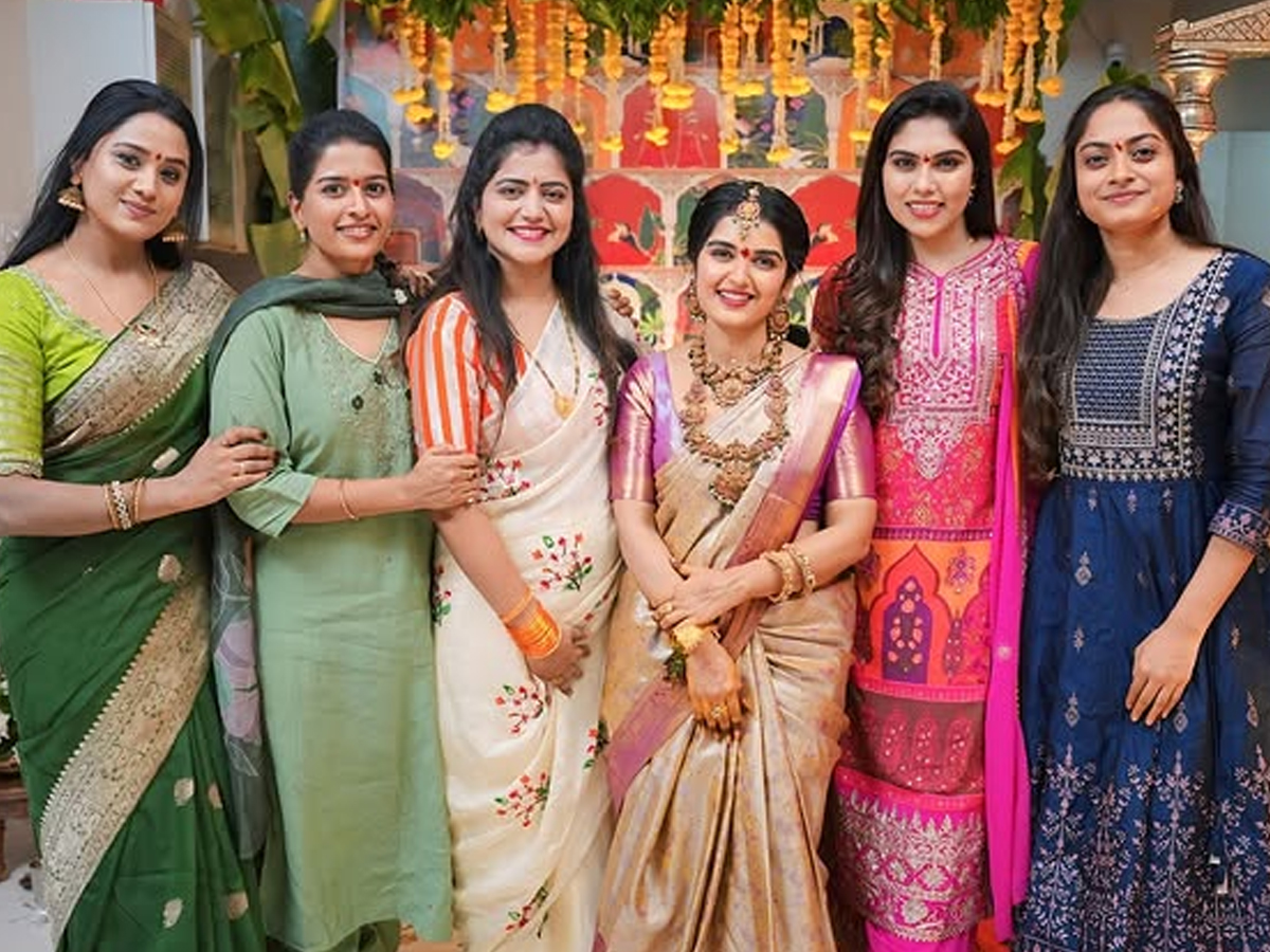 tollywood Celebrities celebrated Varalakshmi Vratham (Photos)7