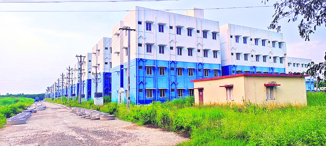 టిడ్కో గృహాలకు గ్రహణం1