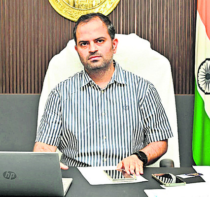 ‘స్వాతంత్య్ర’ వేడుకలకు ఏర్పాట్లు
1
