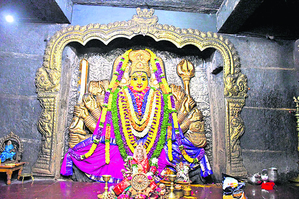 ఓం వరలక్ష్మీ దేవాతాయనమః1