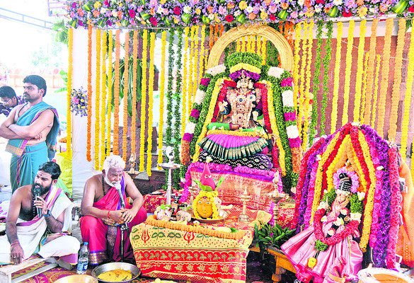వరాలిమ్ము... వరలక్ష్మి 2