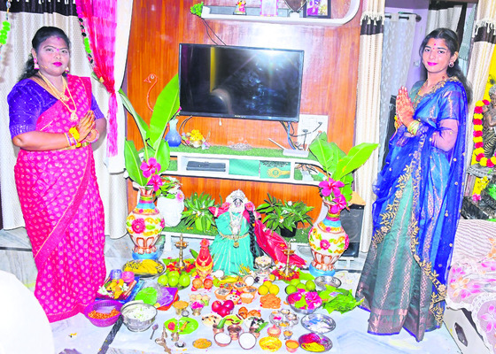వైభవంగా వరలక్ష్మి వ్రతశోభ5