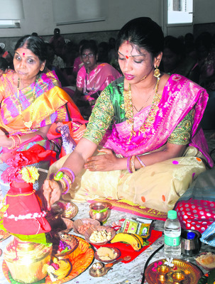 వైభవంగా వరలక్ష్మి వ్రతశోభ6