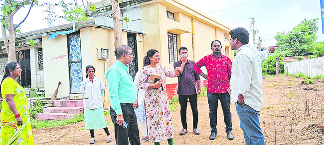 పనులు వేగవంతం చేయాలి 1