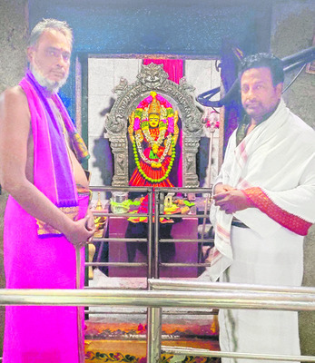 గోవాడలో వరలక్ష్మి శ్రీ పార్వతి అమ్మవారికి విశేష పూజలు 1