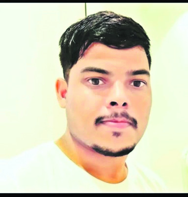 బ్రహ్మాజివాడిలో ఒకరి ఆత్మహత్య1