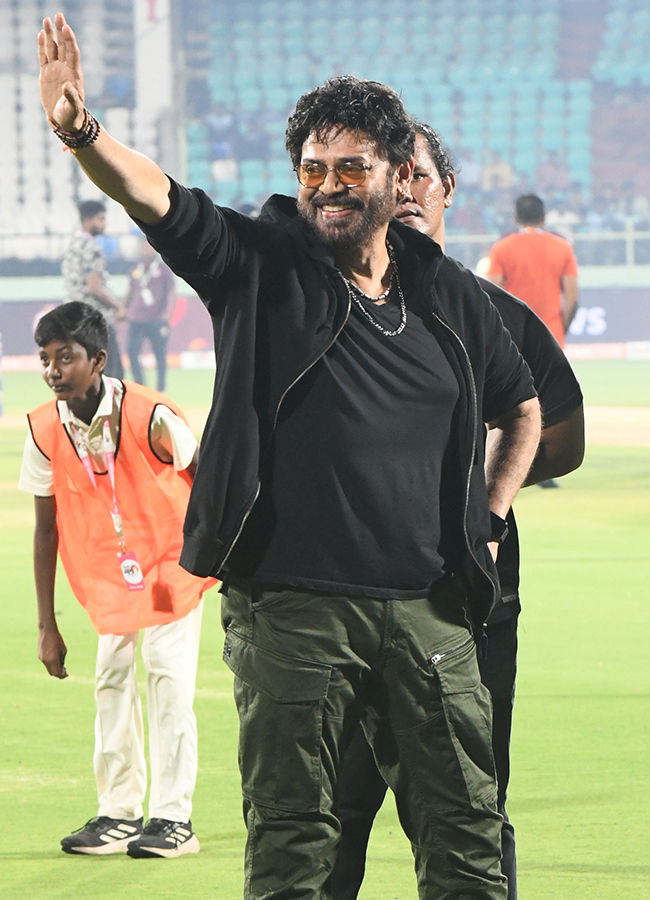 APL Season 4 opening ceremony at visakhapatnam photos15