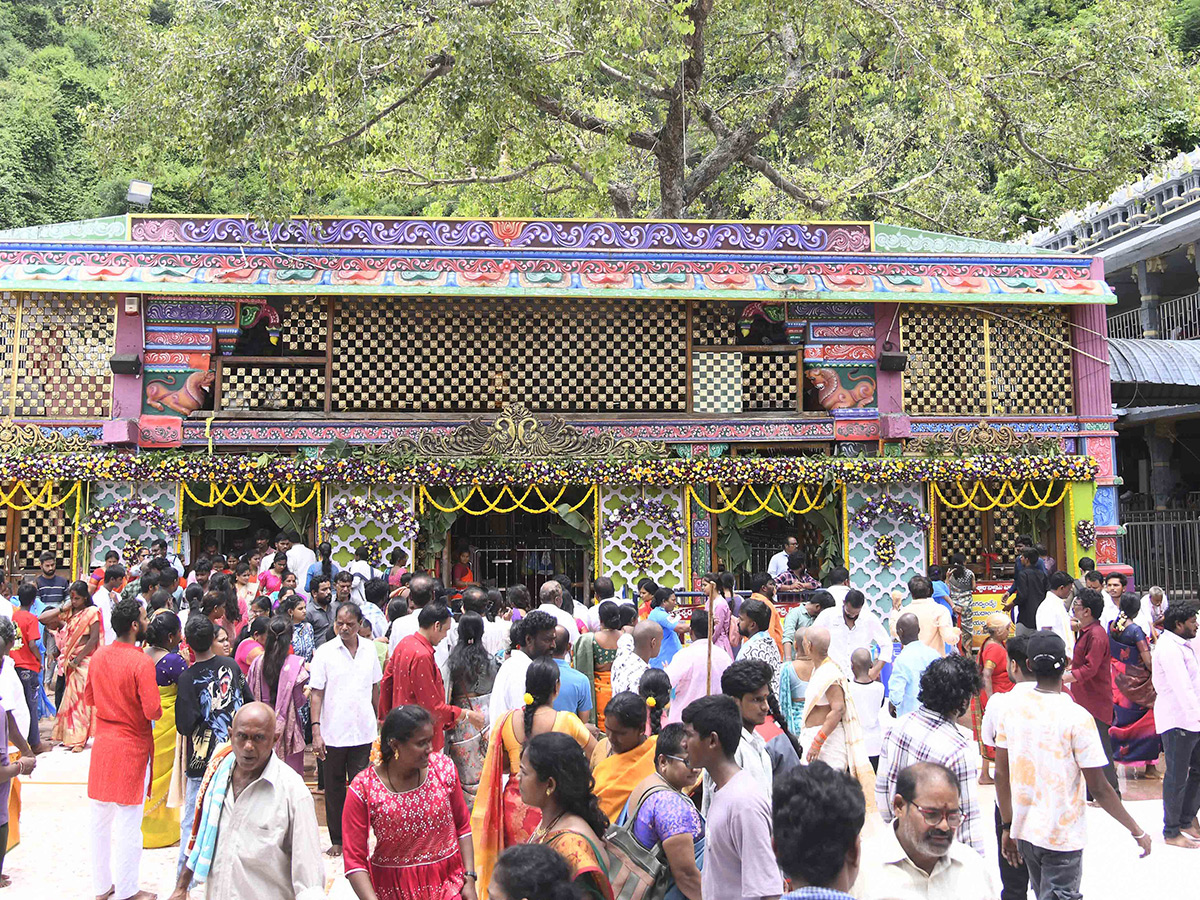 Devotee Rush at Durga Temple Vijayawada6