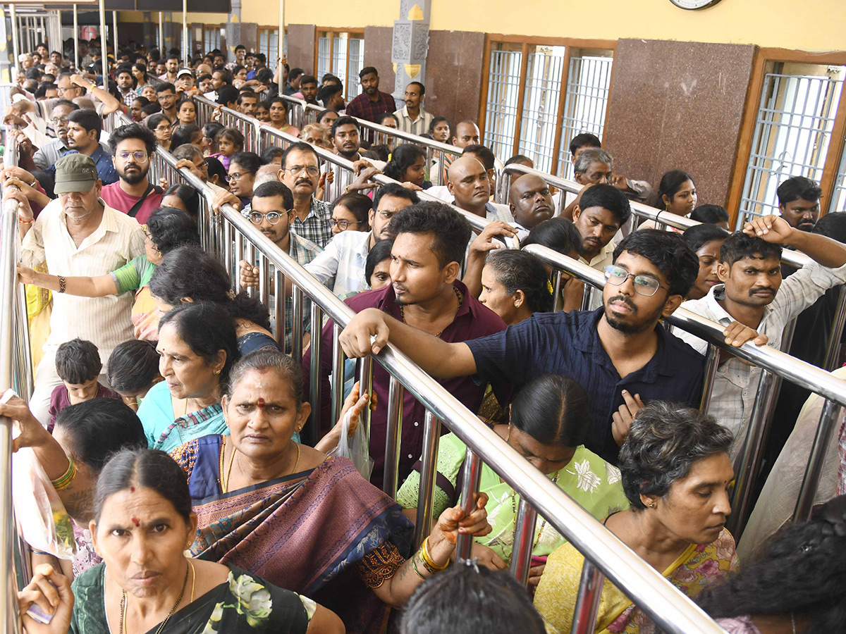 Devotee Rush at Durga Temple Vijayawada7