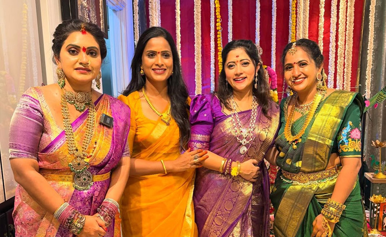Telugu serial Actress Performed Varalakshmi Vratam Pooja Photos3
