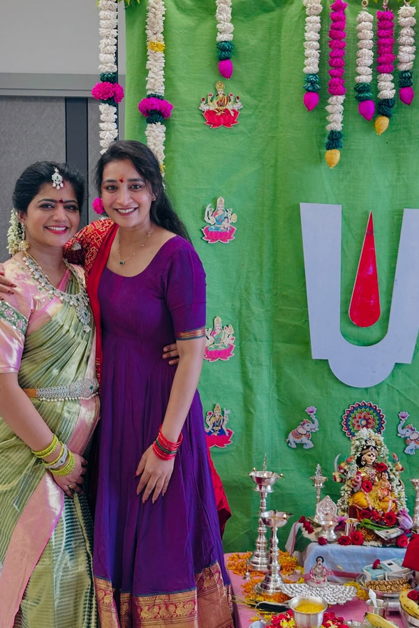 Telugu serial Actress Performed Varalakshmi Vratam Pooja Photos27