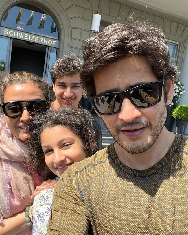 Tollywood Actor Mahesh Babu Birthday Special Photos11