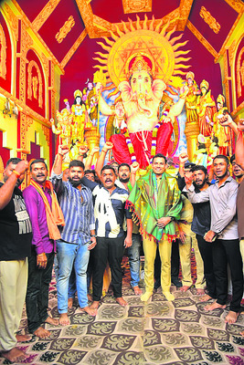 గణేశ్ మండపాల సందర్శన2